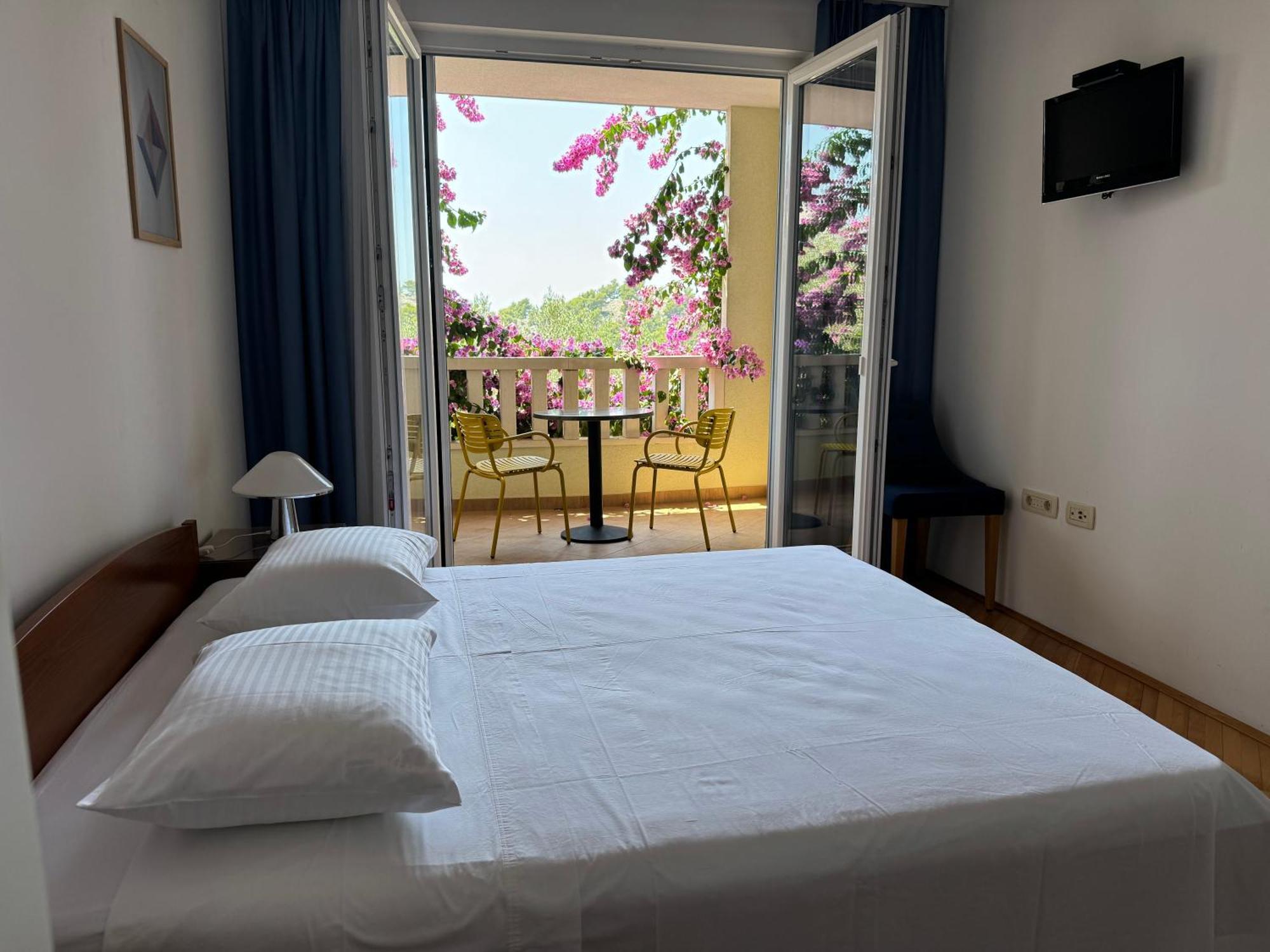 Apartments Villa Cizmic Baska Voda Ngoại thất bức ảnh