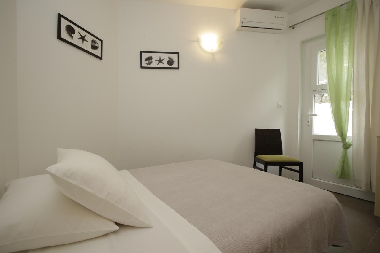 Apartments Villa Cizmic Baska Voda Ngoại thất bức ảnh