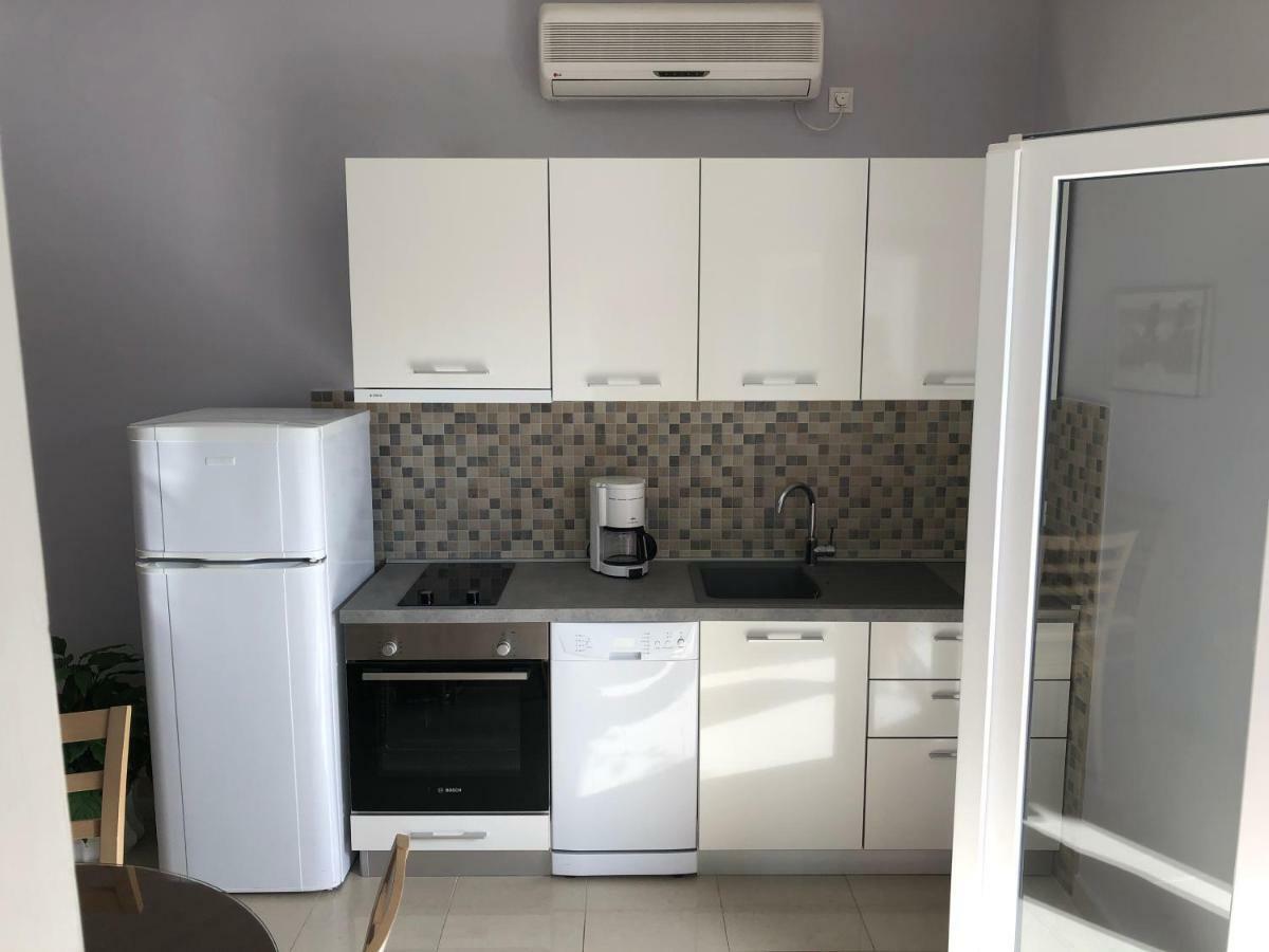 Apartments Villa Cizmic Baska Voda Ngoại thất bức ảnh